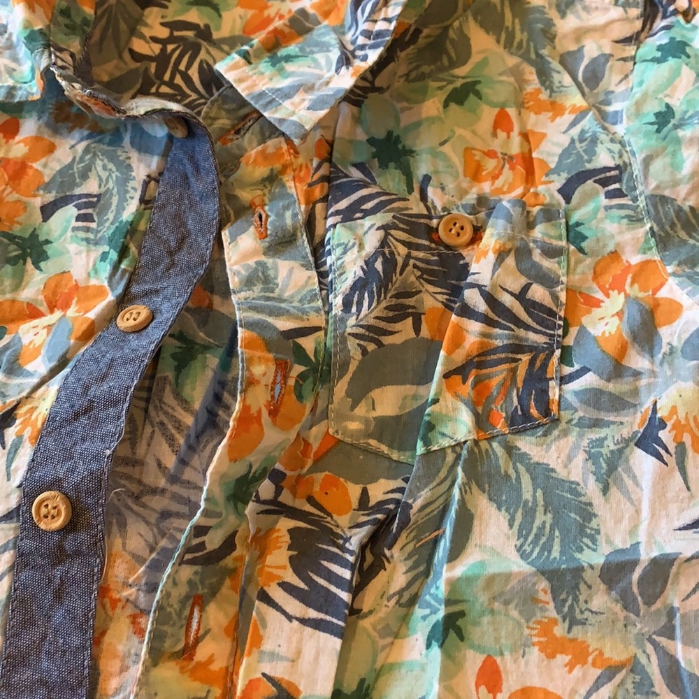 Egg button down - Picture 4 of 4
